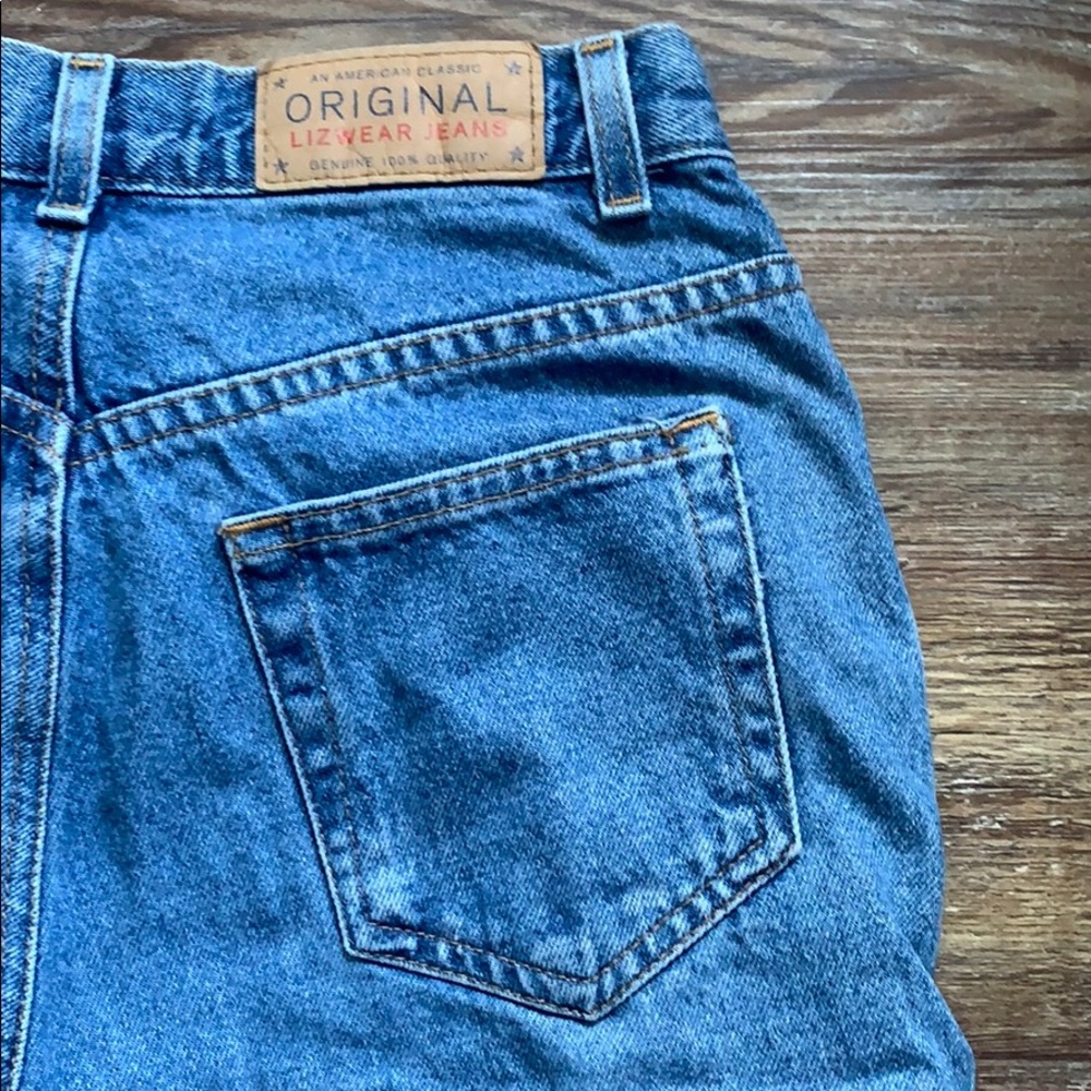 Liz Claiborne Classic Fit